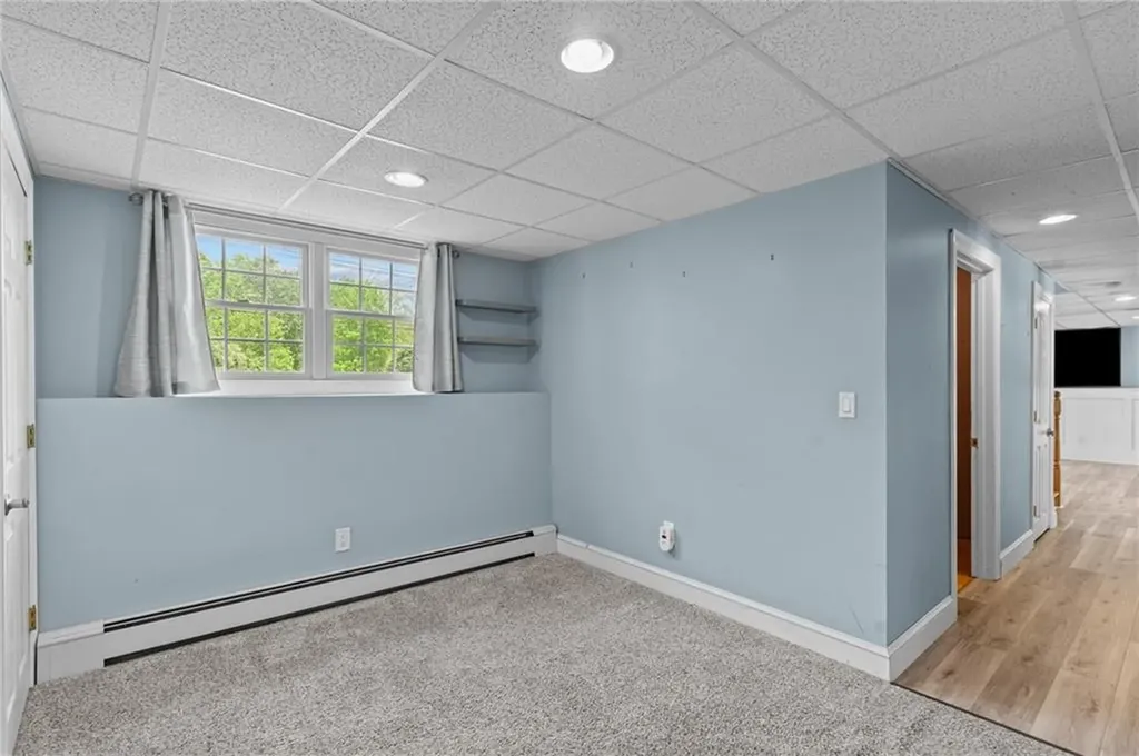 688 Greenville Avenue Johnston RI 02919