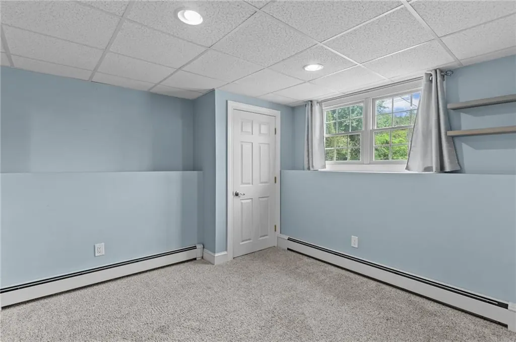688 Greenville Avenue Johnston RI 02919