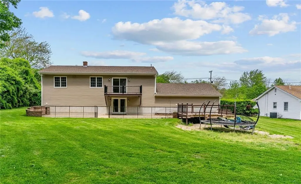 688 Greenville Avenue Johnston RI 02919