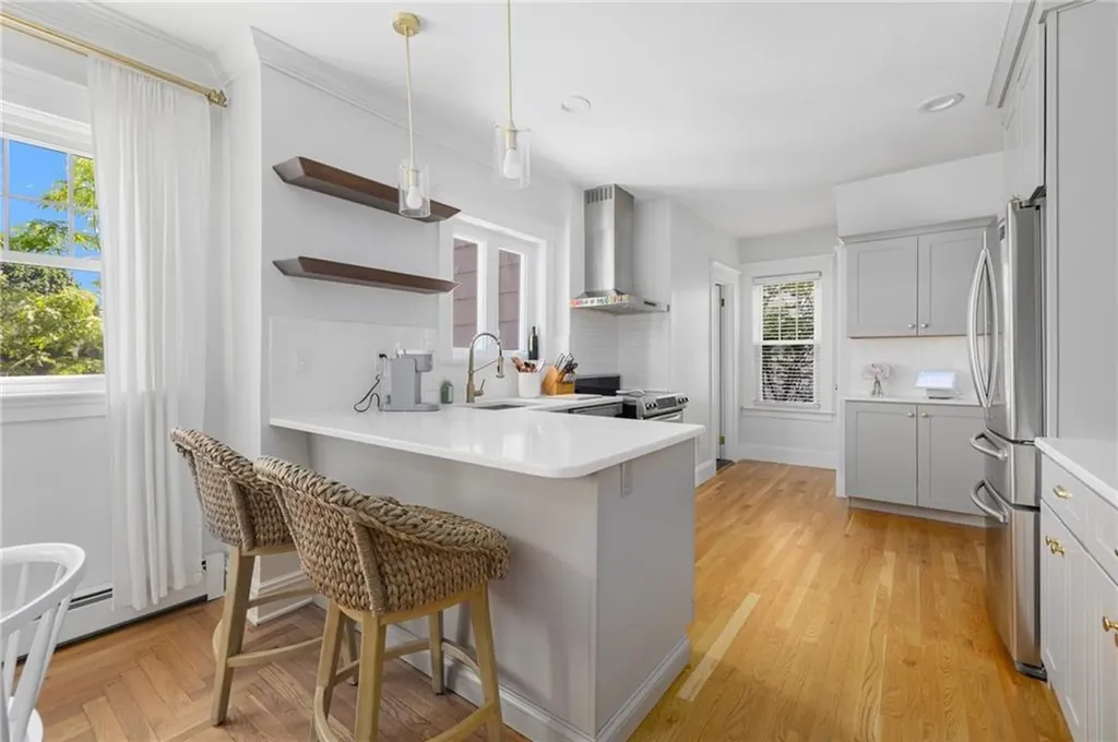 163 Oak Hill Avenue Pawtucket RI 02860