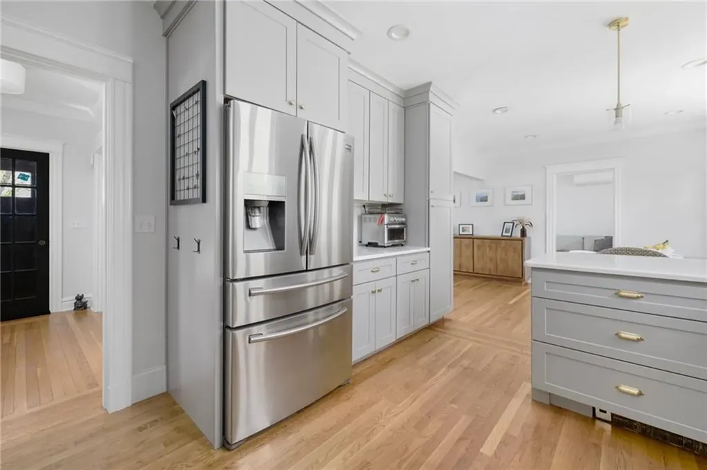 163 Oak Hill Avenue Pawtucket RI 02860