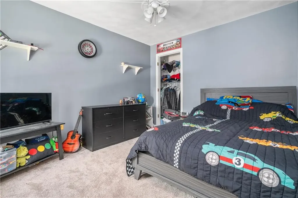 3 Walker Lane Coventry RI 02816