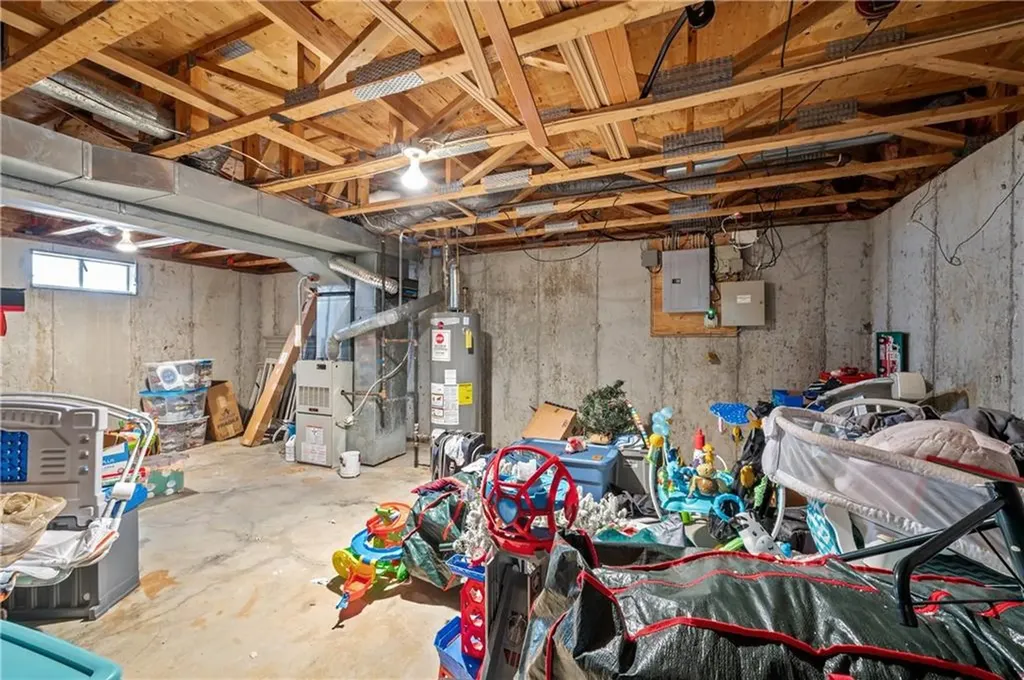 3 Walker Lane Coventry RI 02816