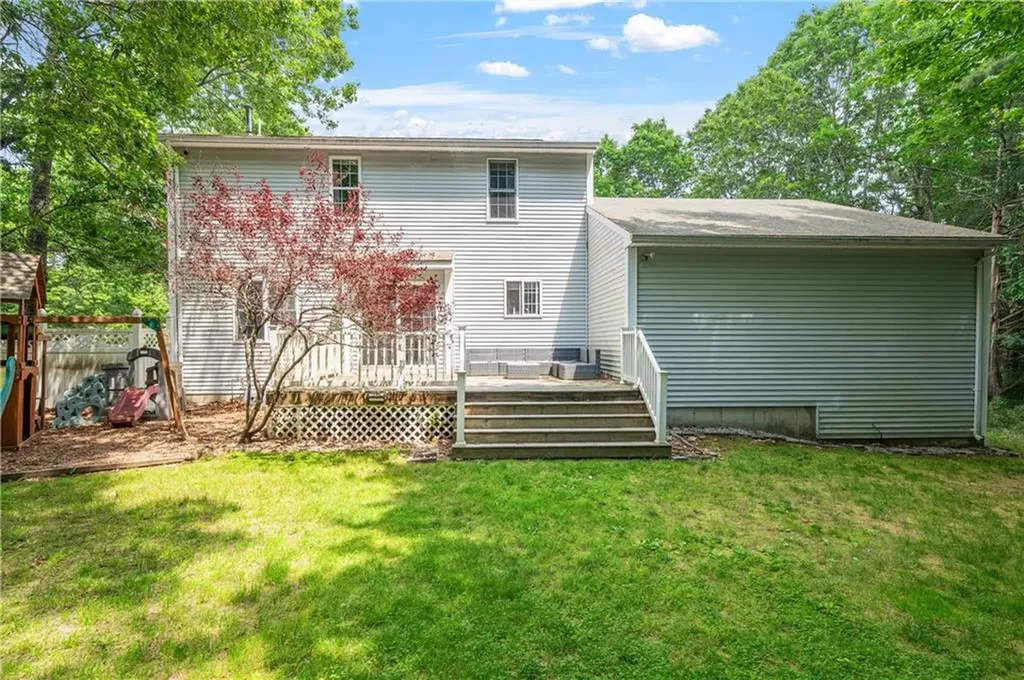 3 Walker Lane Coventry RI 02816