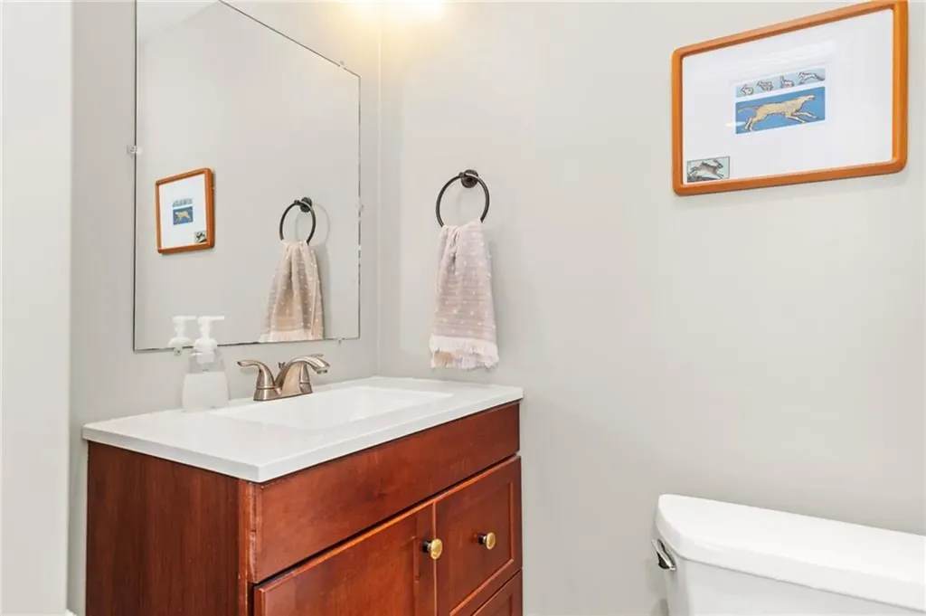 405 Eaton Street Providence RI 02908