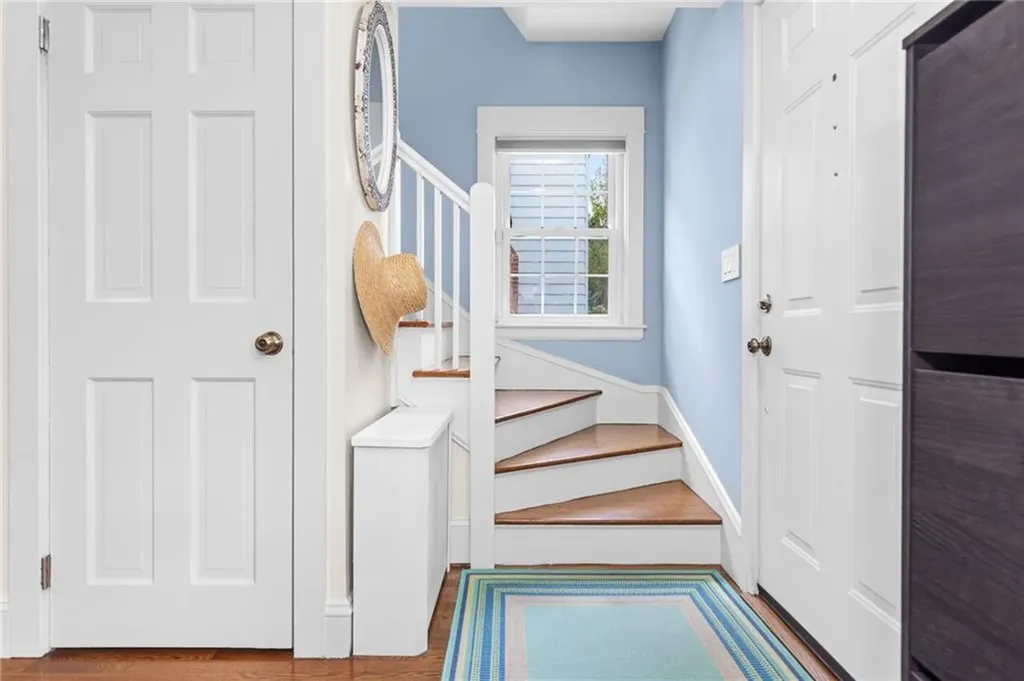 405 Eaton Street Providence RI 02908