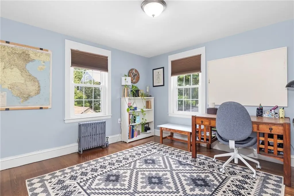 405 Eaton Street Providence RI 02908
