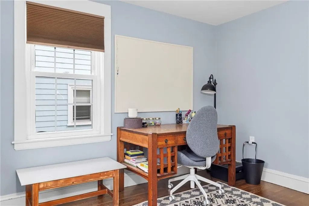 405 Eaton Street Providence RI 02908