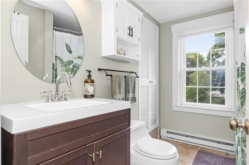 405 Eaton Street Providence RI 02908