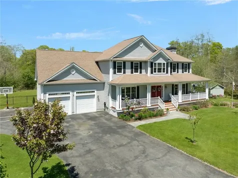 114 Teaberry Drive Tiverton RI 02878