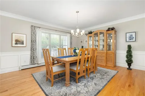 114 Teaberry Drive Tiverton RI 02878