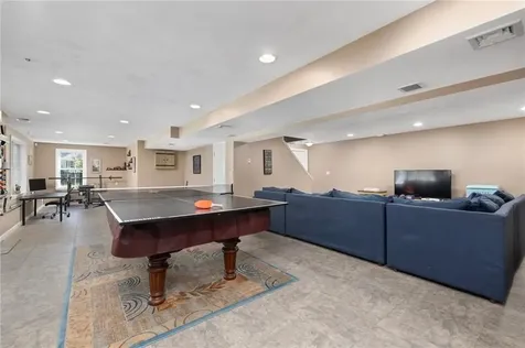 114 Teaberry Drive Tiverton RI 02878