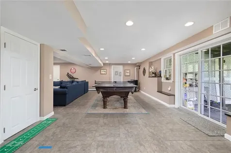 114 Teaberry Drive Tiverton RI 02878