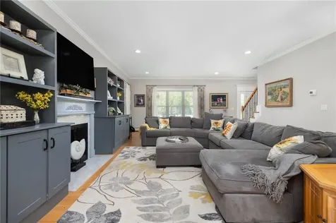 114 Teaberry Drive Tiverton RI 02878