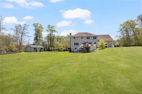 114 Teaberry Drive Tiverton RI 02878