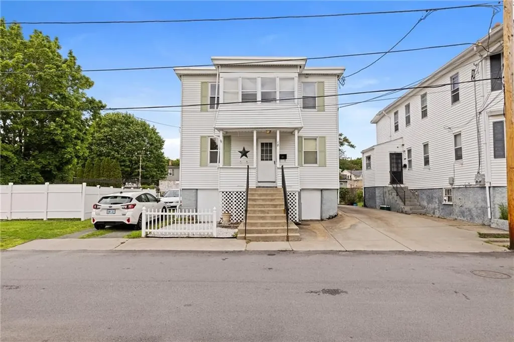 18 Pezzullo Street Johnston RI 02919