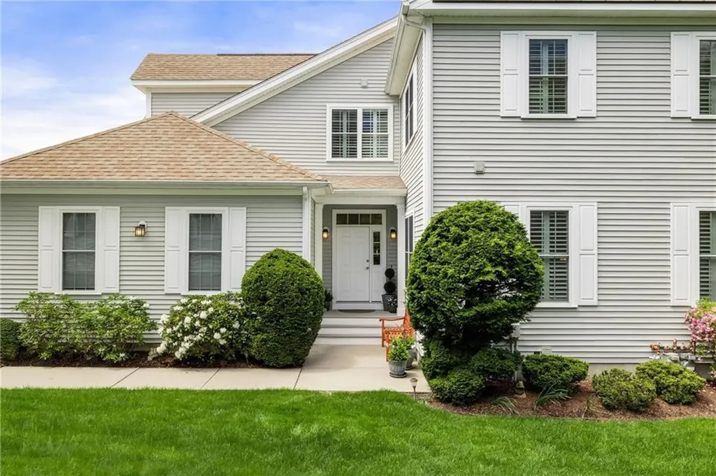 83 Preservation Way South Kingstown RI 02879
