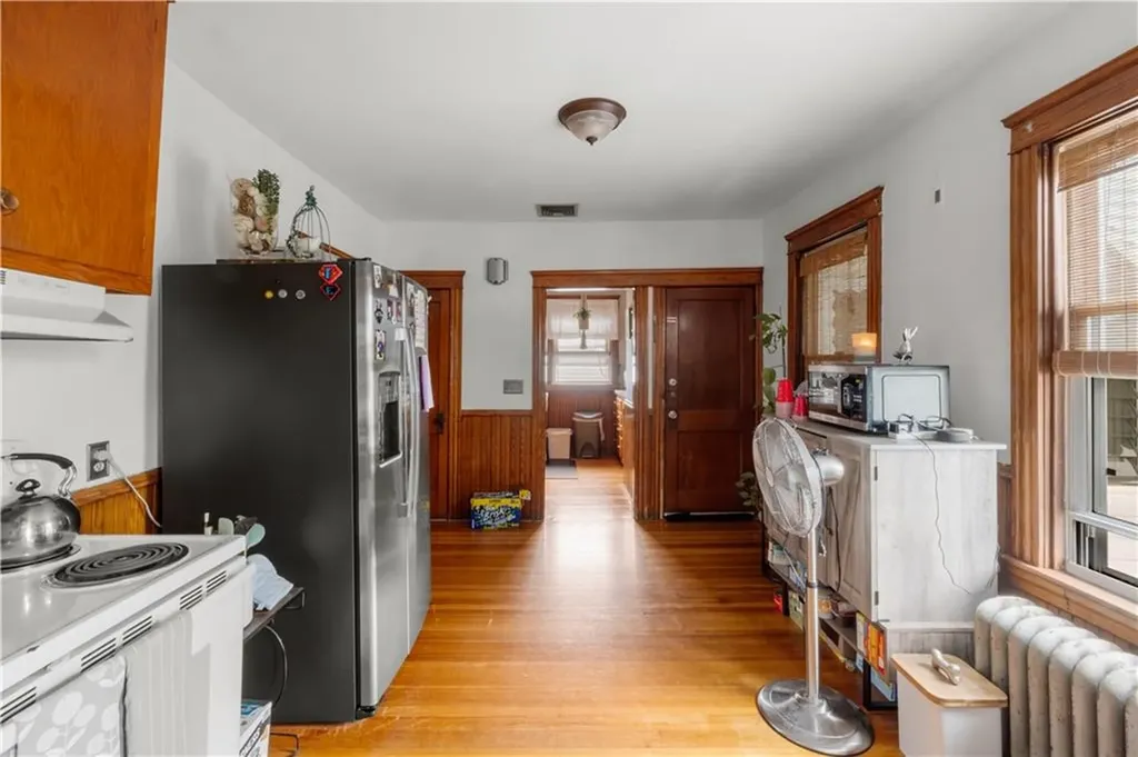 93 Pleasant Street Cranston RI 02910