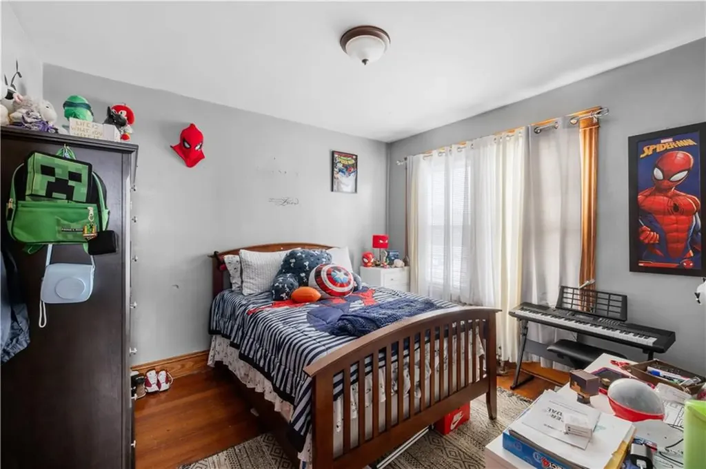 93 Pleasant Street Cranston RI 02910