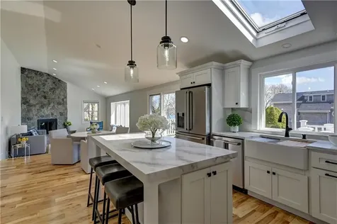 18 Sunset Lane Portsmouth RI 02871