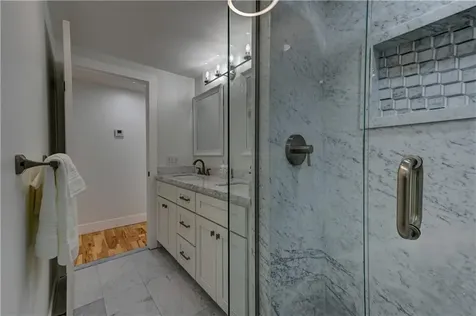 18 Sunset Lane Portsmouth RI 02871