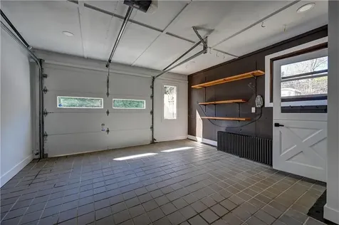 18 Sunset Lane Portsmouth RI 02871