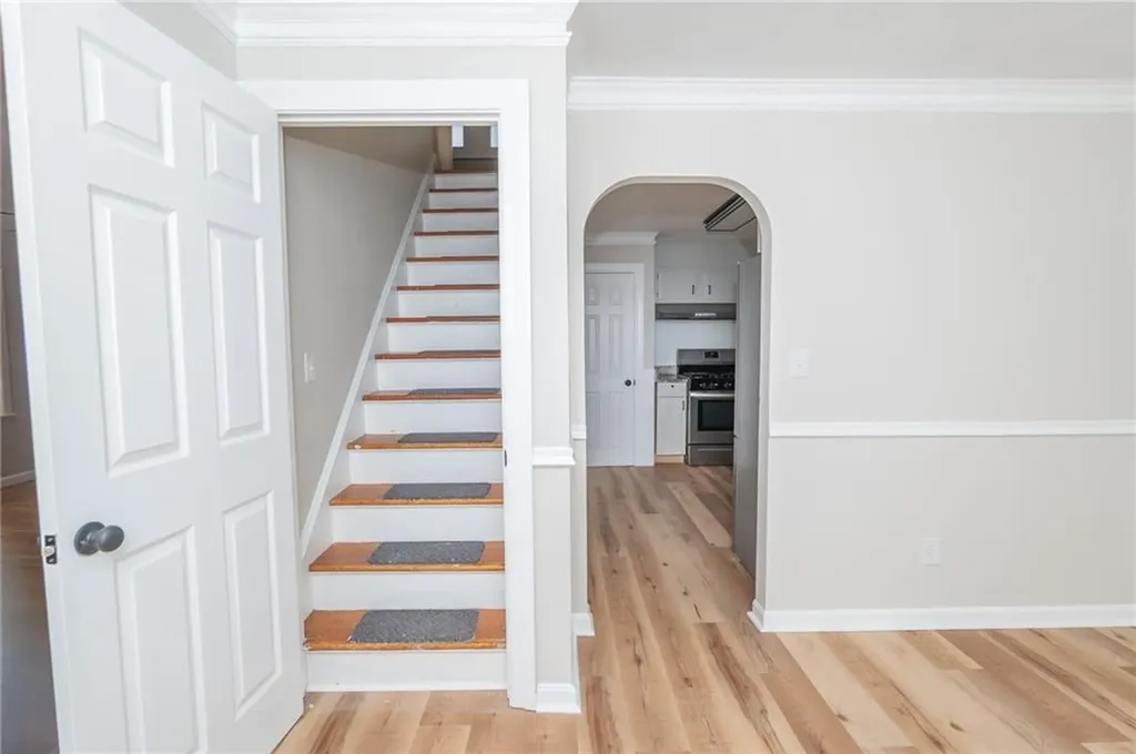 70 Enfield Avenue Providence RI 02908