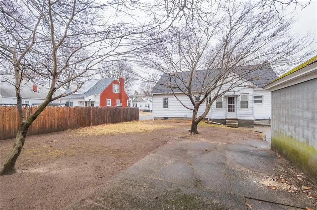 70 Enfield Avenue Providence RI 02908