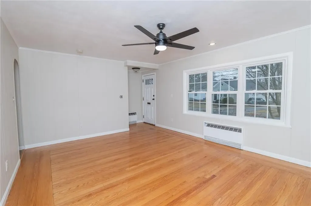 70 Enfield Avenue Providence RI 02908