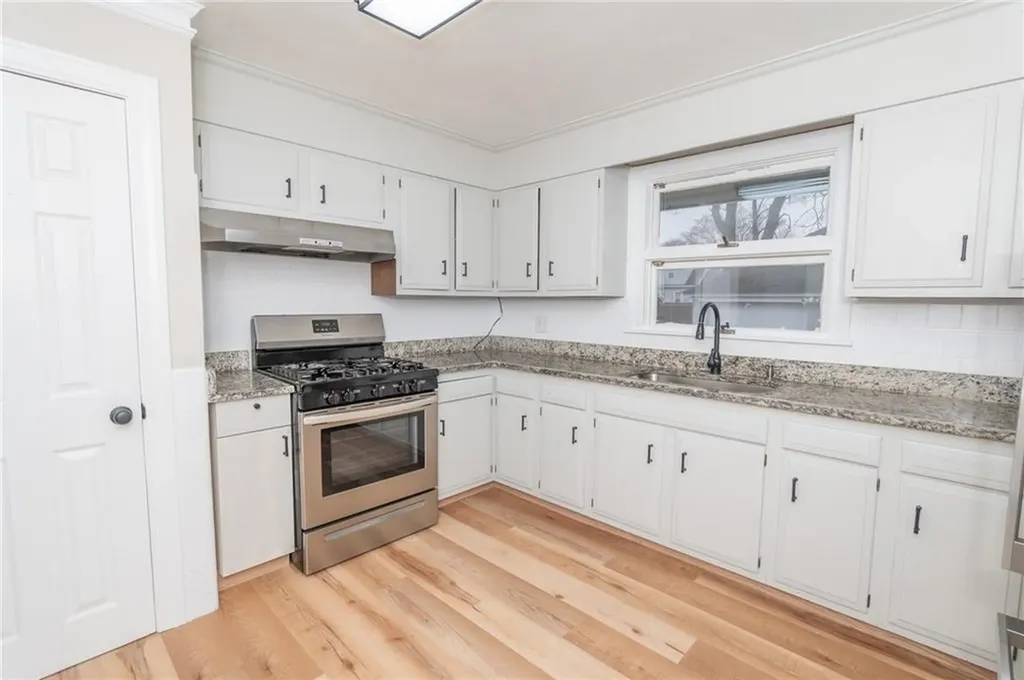 70 Enfield Avenue Providence RI 02908