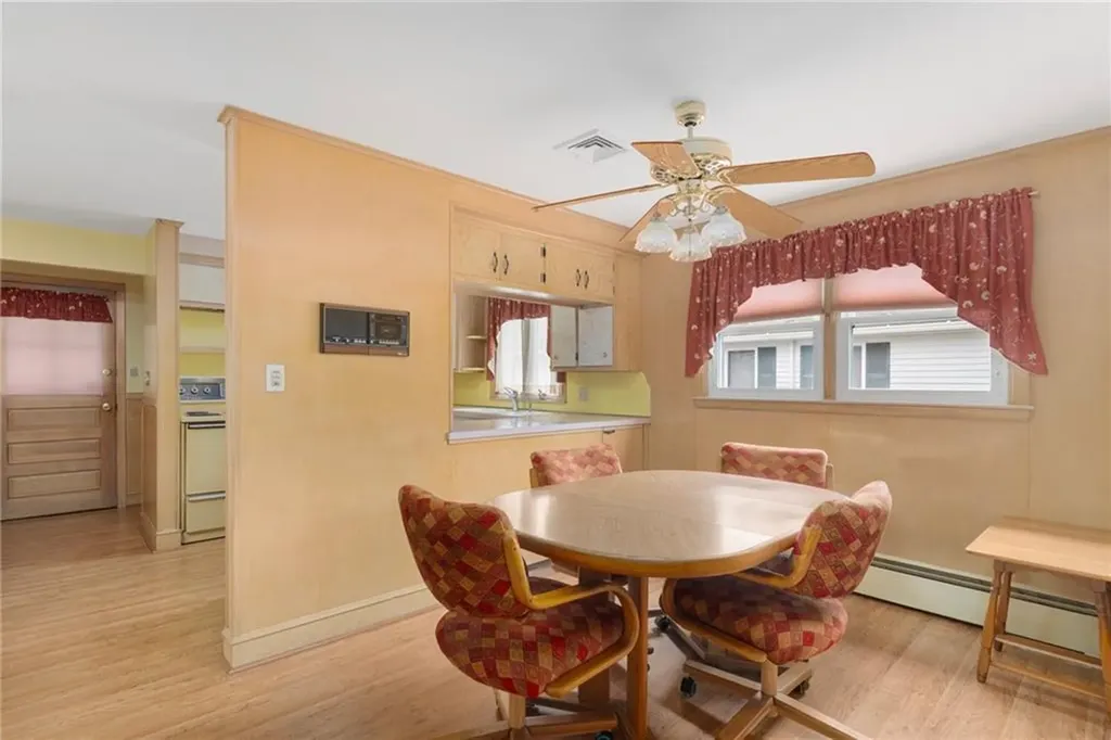 20 Loxley Road Providence RI 02908