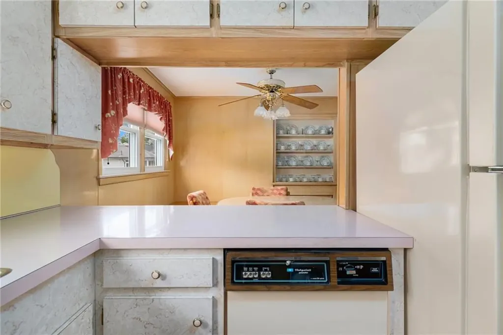 20 Loxley Road Providence RI 02908