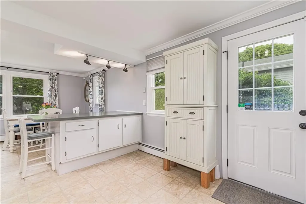 460 Schooner Avenue Jamestown RI 02835