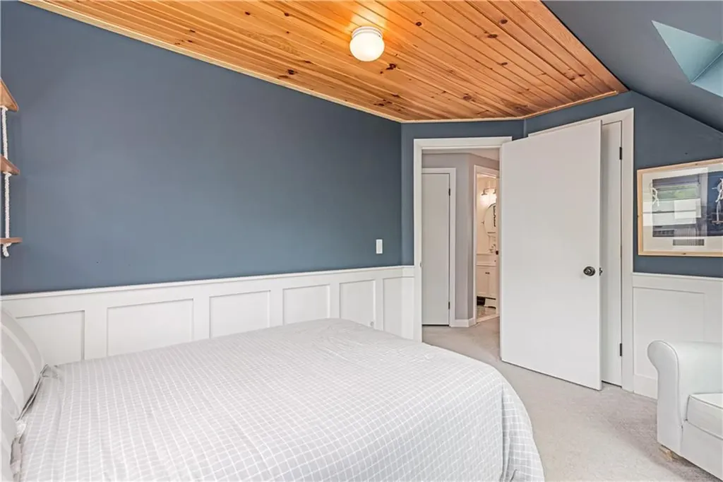 460 Schooner Avenue Jamestown RI 02835