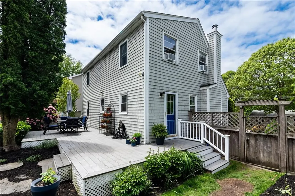 460 Schooner Avenue Jamestown RI 02835