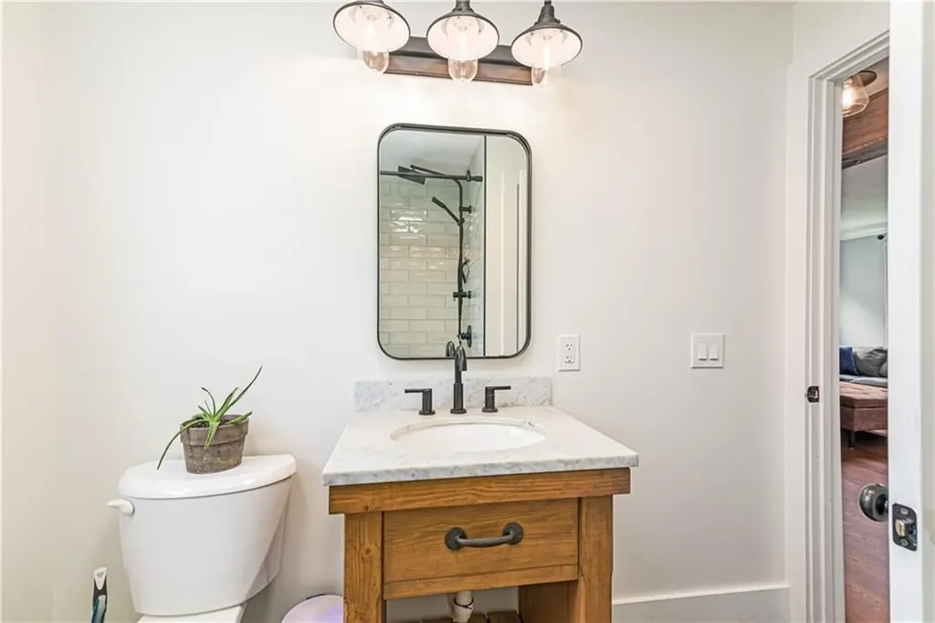 460 Schooner Avenue Jamestown RI 02835
