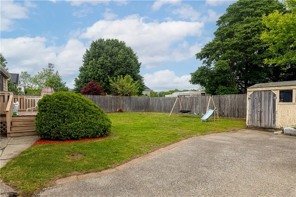 71 Julian Street Pawtucket RI 02861