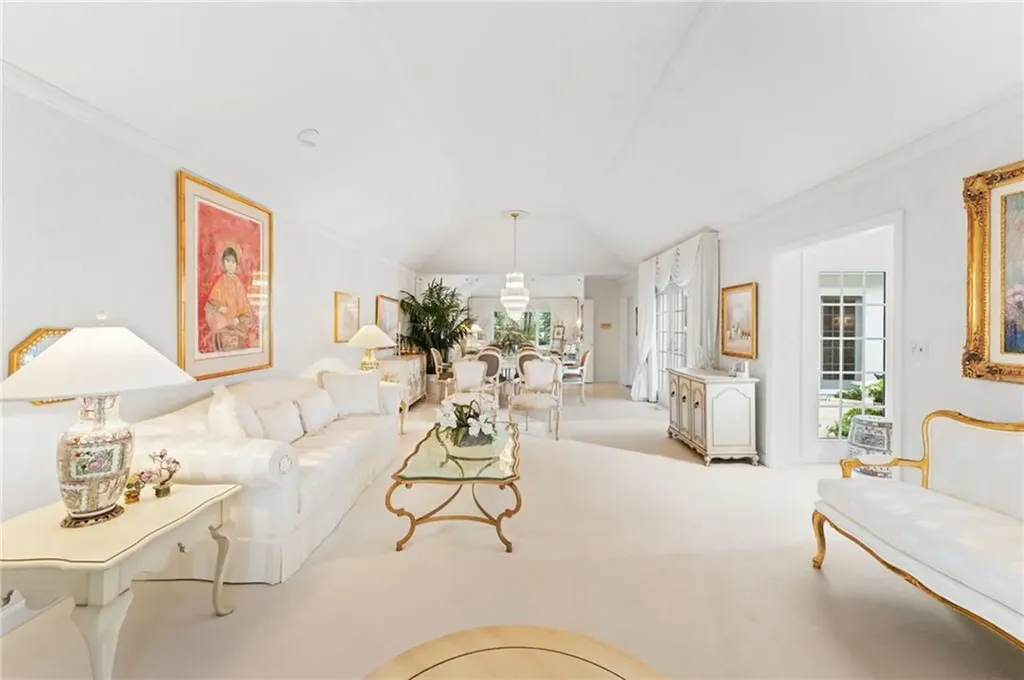461 Narragansett Parkway Warwick RI 02888