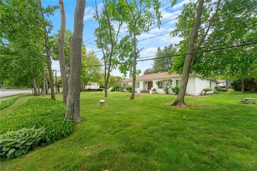 461 Narragansett Parkway Warwick RI 02888