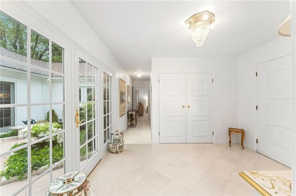 461 Narragansett Parkway Warwick RI 02888