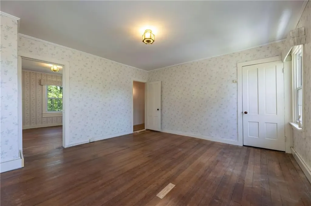 99 Central Street Narragansett RI 02882