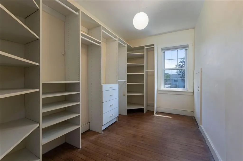 99 Central Street Narragansett RI 02882