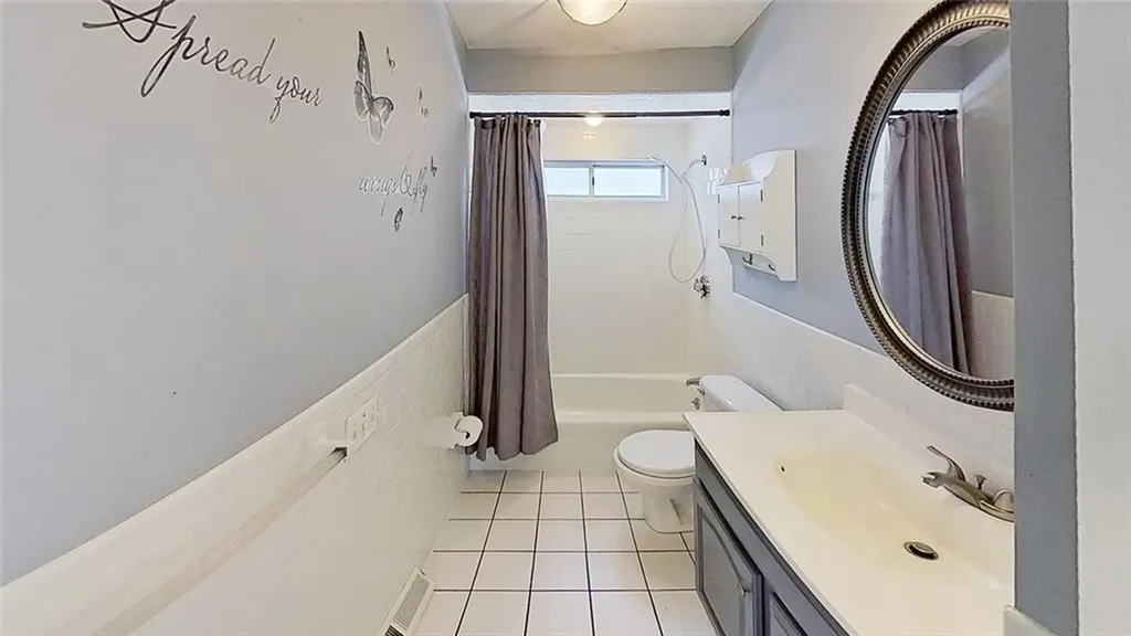 370 Ring Avenue Warwick RI 02888