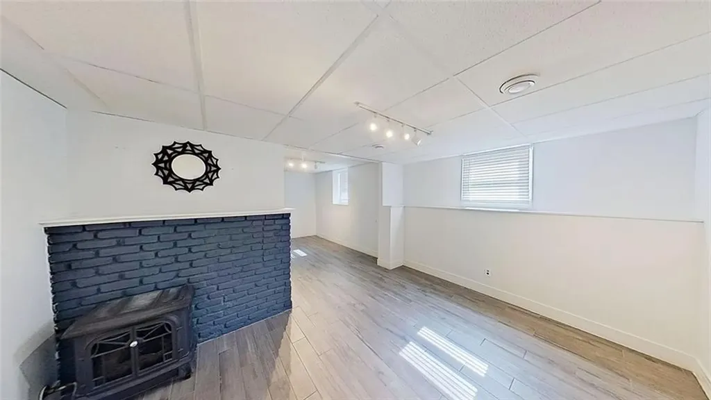 370 Ring Avenue Warwick RI 02888