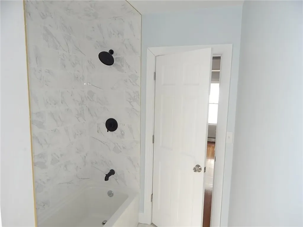 31 Carr Street Providence RI 02905