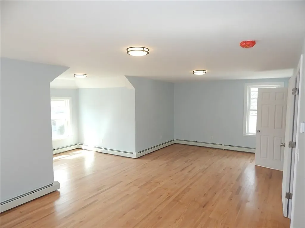 31 Carr Street Providence RI 02905