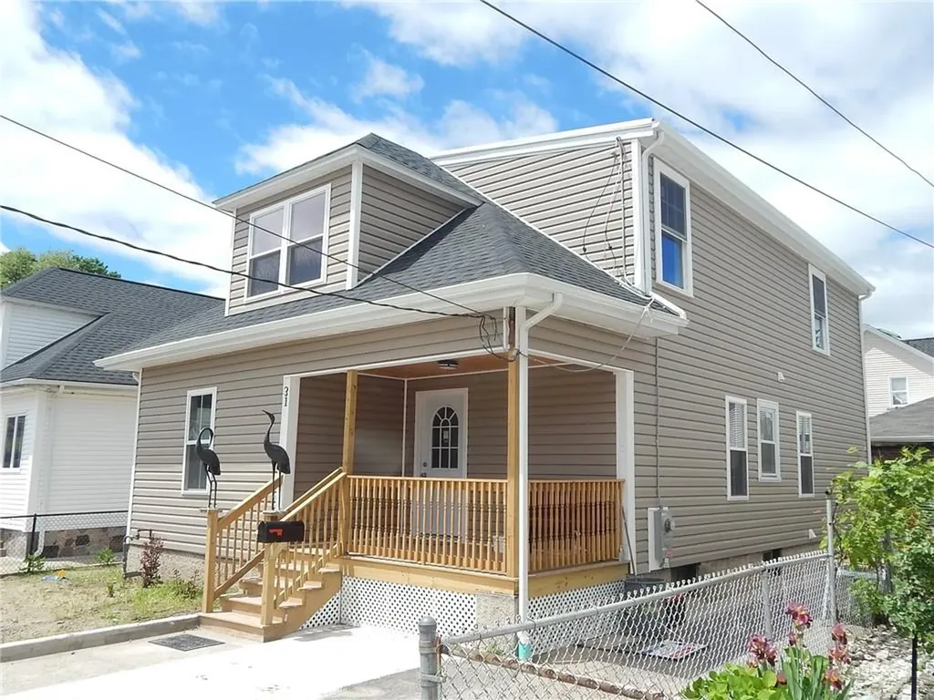 31 Carr Street Providence RI 02905