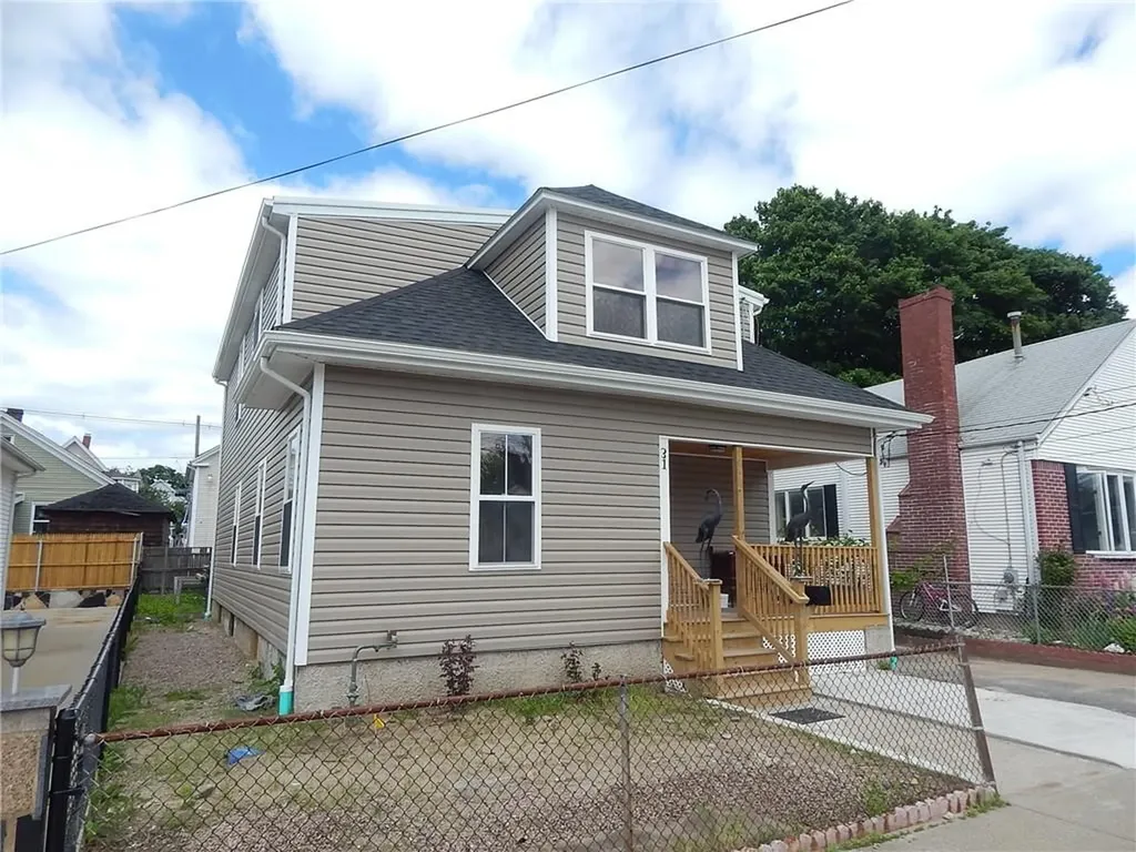 31 Carr Street Providence RI 02905