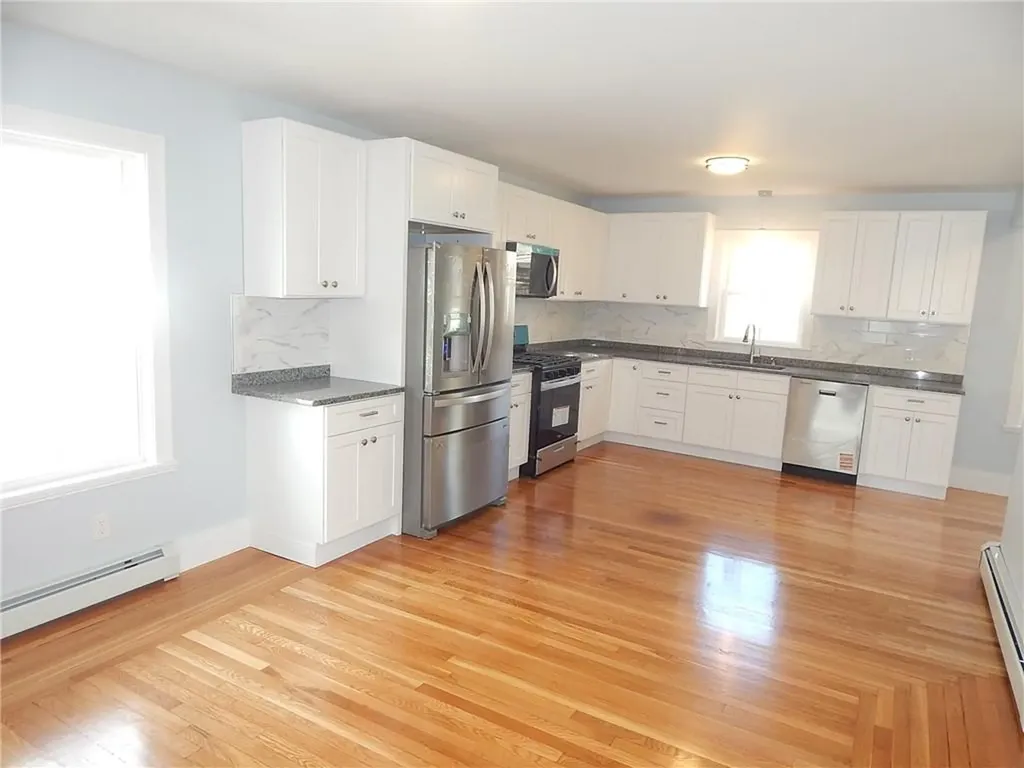 31 Carr Street Providence RI 02905