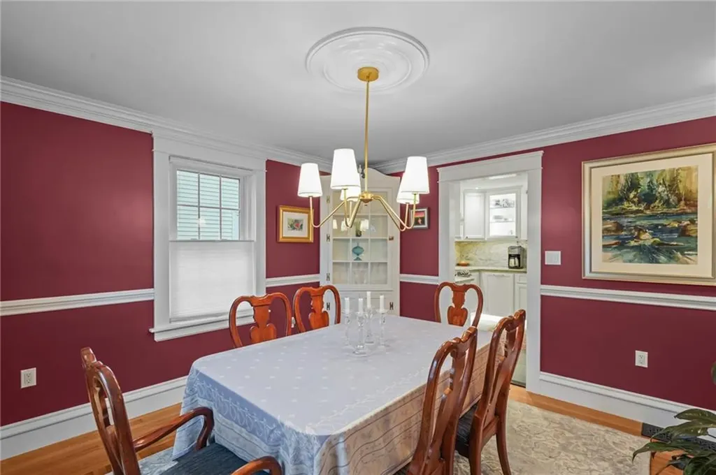 11 Elmcroft Avenue Providence RI 02908